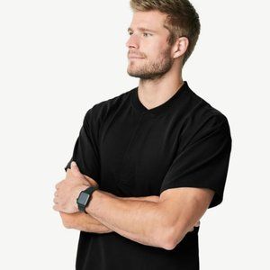 Figs Henley Black (M)